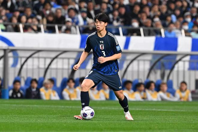 官方：热刺21岁中卫高井幸大租借加盟门兴