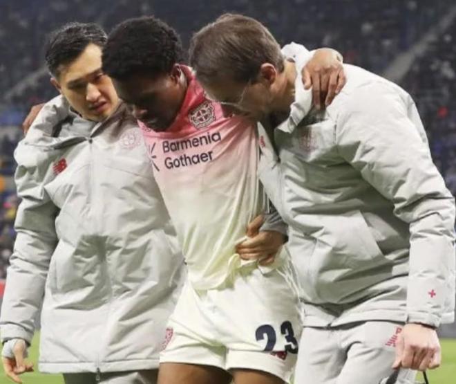 踢球者：弗莱肯和内森-特拉明天做核磁共振，预计将伤缺几周