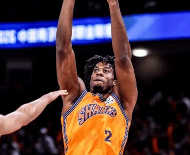 上海勝深圳！三內轟59分，偰李永煒亮眼發揮，張鎮麟鞏固防守！