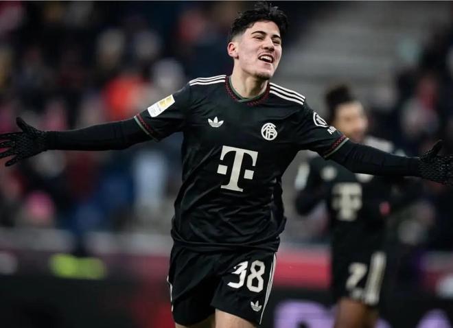 Here we go！罗马诺：拜仁小将查韦斯加盟科隆，附有回购条款