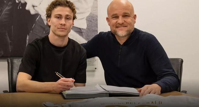 官方：门兴租借马尔默中场胡戈-博林，含买断选项