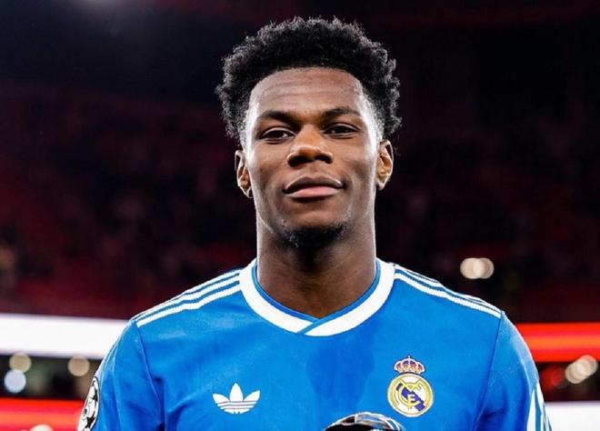 记者：楚阿梅尼已接受检查，结果确认其身体无大碍