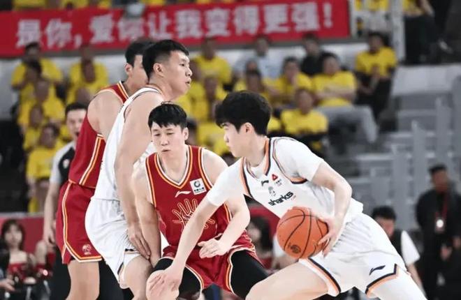 上海112-80大勝山西 球員評價：4人優秀，5人及格，洛夫頓低迷