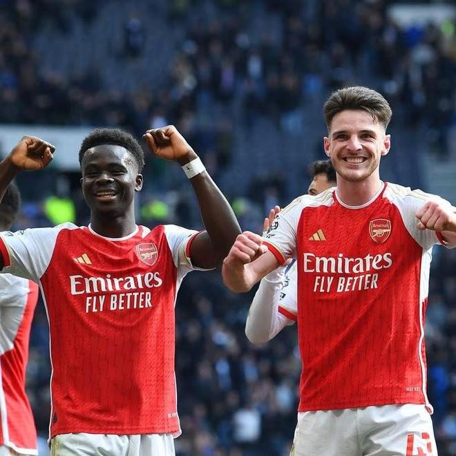 记者：特罗萨德、赖斯、加布里埃尔参加阿森纳训练，萨卡缺席