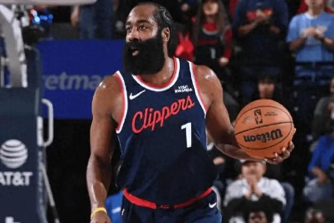 空砍35+10+11!我真顶不住了,哈登沮丧发声,船记谈小卡把话挑明