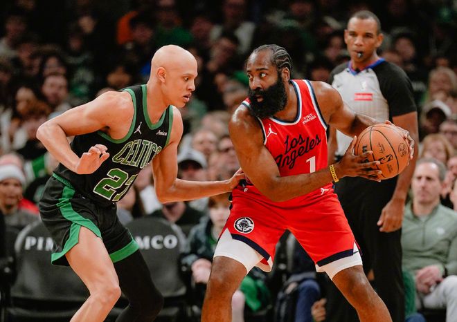 哈登空砍37分8助,快船無緣24分逆轉!布朗33+12,哈登確實盡力了