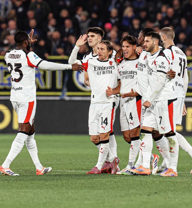 悲喜夜！多特點球大戰(zhàn)滅法鷹，本澤馬淘汰C羅，AC米蘭客場平苦主