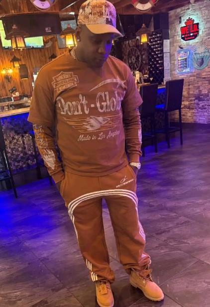 享受退役生活！遼籃功勛外援身材發(fā)福 球迷調(diào)侃真像宋小寶