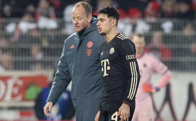 埃贝尔谈帕夫洛维奇伤情:看上去像是肌肉伤