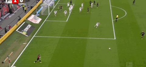 半場:勒沃庫森2-0圣保利,夸安薩、希克破門