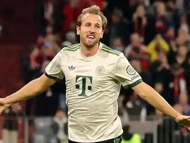 理查茲預(yù)估凱恩會(huì)復(fù)制登貝萊的榮譽(yù)，福登喜歡多特蒙德的防守模式