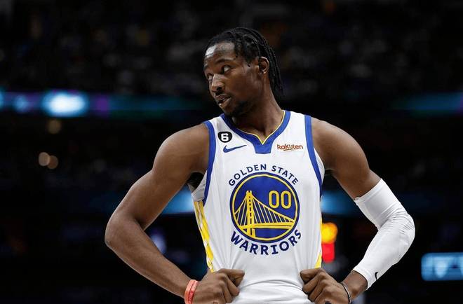 替罪羊指控撕裂最后信任！库明加与勇士矛盾公开化，交易已成定局