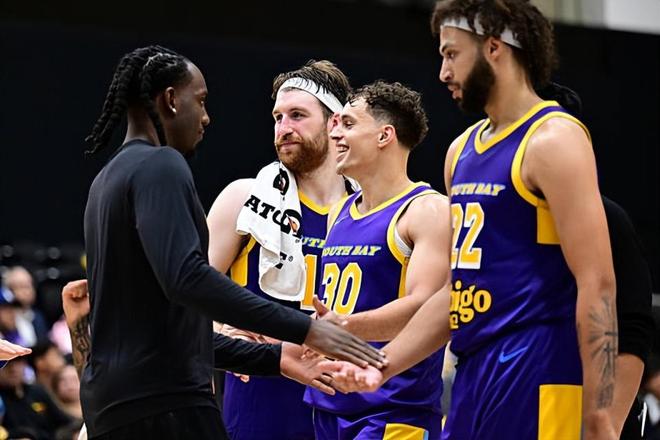 發(fā)展聯盟次戰(zhàn)豪取31分，湖人側翼新秀絕不只是一名頂級防守者？