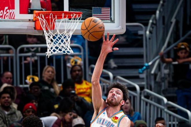 丟聯(lián)盟第一！亞歷山大傷停雷霆慘負雄鹿 切特16+13舊將19+11