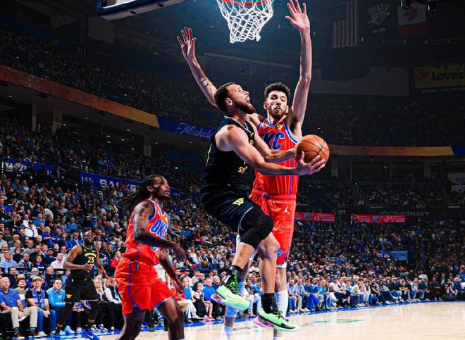 庫里11分，勇士24分慘敗雷霆！這一戰(zhàn)，我必須承認7個事實