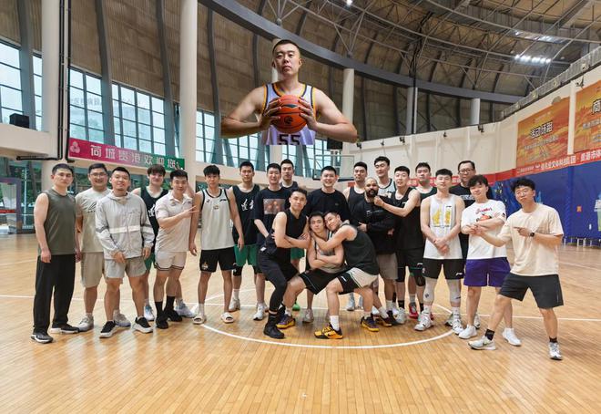 遼寧鎖定全運(yùn)會(huì)正賽資格！楊鳴：大家很珍惜為家鄉(xiāng)出戰(zhàn)的機(jī)會(huì)，大韓提前放假了