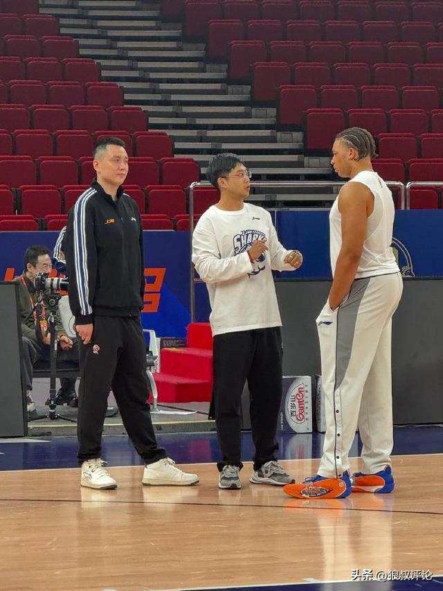 自宣离队？上海外援洛夫顿：一个月后回归母校路易斯安那理工大学