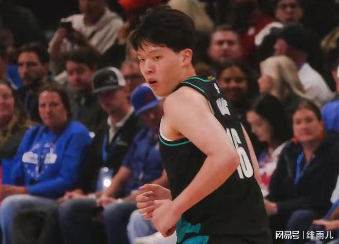 擠走周琦+逼退楊瀚森！男籃最強中鋒確認加盟，郭士強這下穩了！
