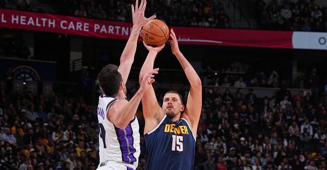 約基奇34+7+14威少26+12+6 掘金主場力克國王