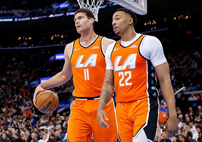 快船側(cè)翼新星本來(lái)已經(jīng)打出自信了，結(jié)果有幾場(chǎng)沒打好就被棄用了？