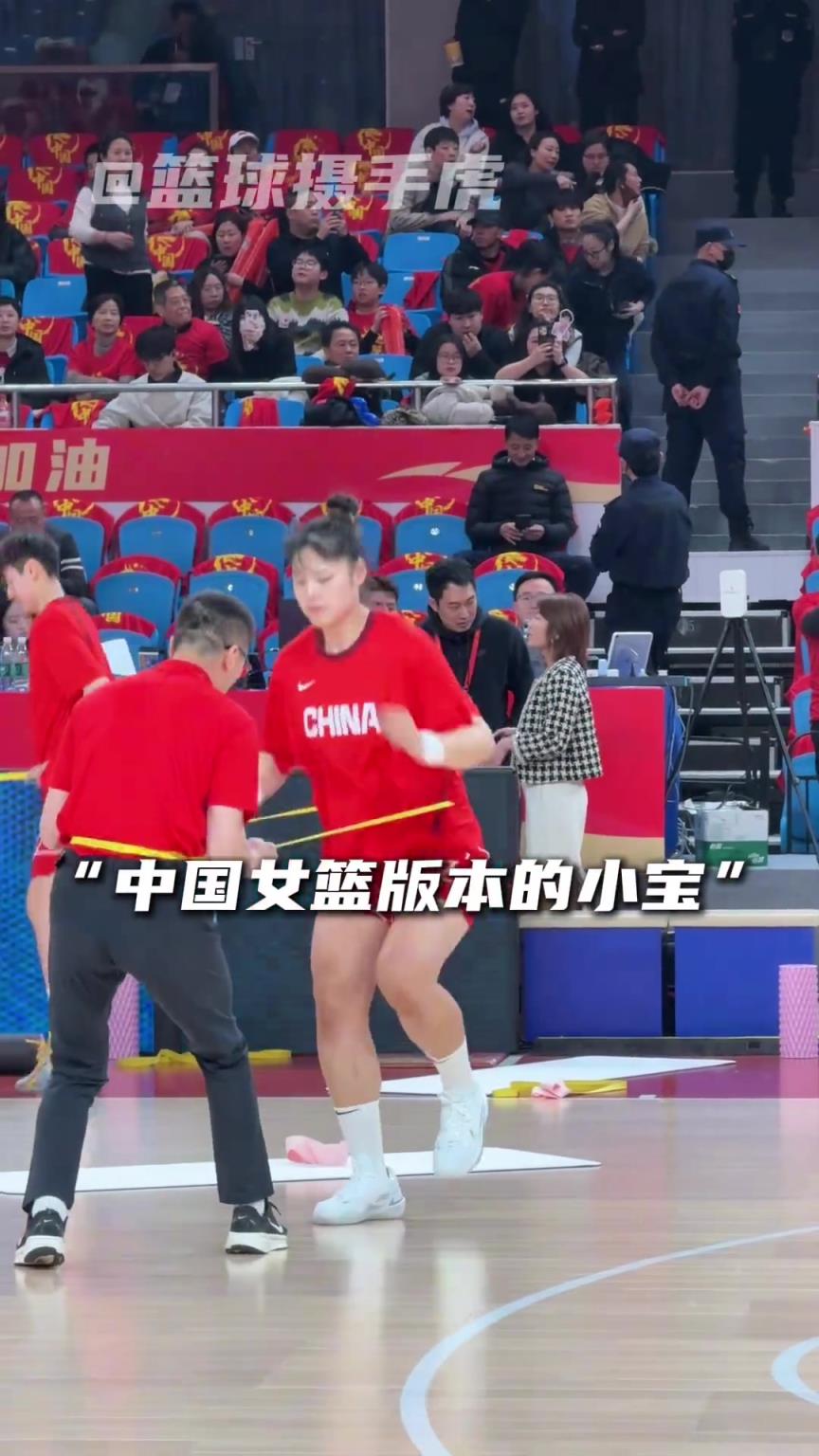 小宝瘦了啊?!感觉更好看了~中国女篮四大金刚已经就位 小宝瘦了啊?!感觉更好看了~中国女篮四大金刚已经就位