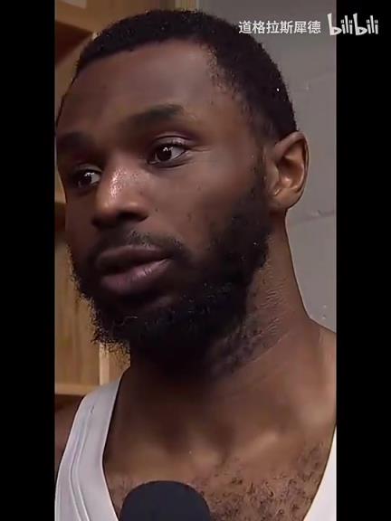 嘴哥此前谈SGA:他每年都在进步,退役时会进入GOAT讨论! 嘴哥此前谈SGA:他每年都在进步,退役时会进入GOAT讨论!