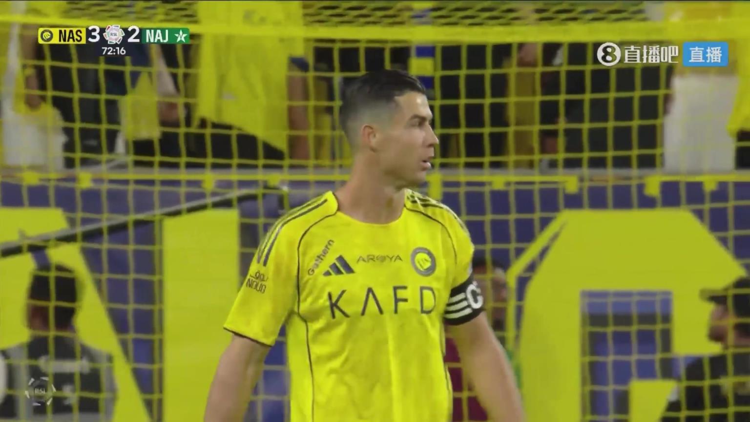 一剑封喉!C罗禁区内得手爆射破门双响!打进生涯第967球! 一剑封喉!C罗禁区内得手爆射破门双响!打进生涯第967球!