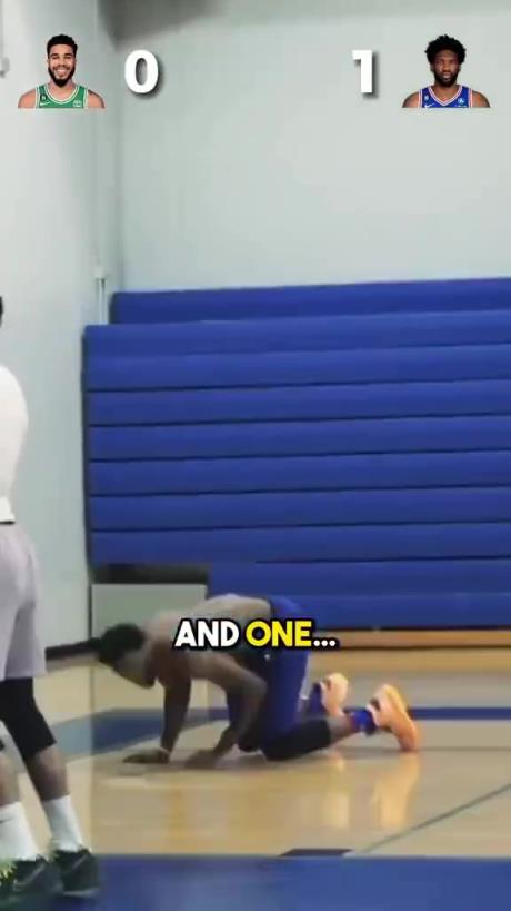 看起来很青涩！多年前，塔图姆和恩比德的一次单挑