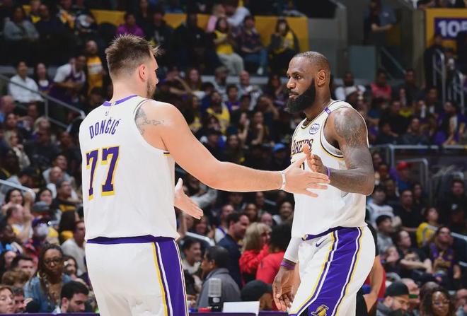 签下了！只要2年1100万！恭喜东契奇！