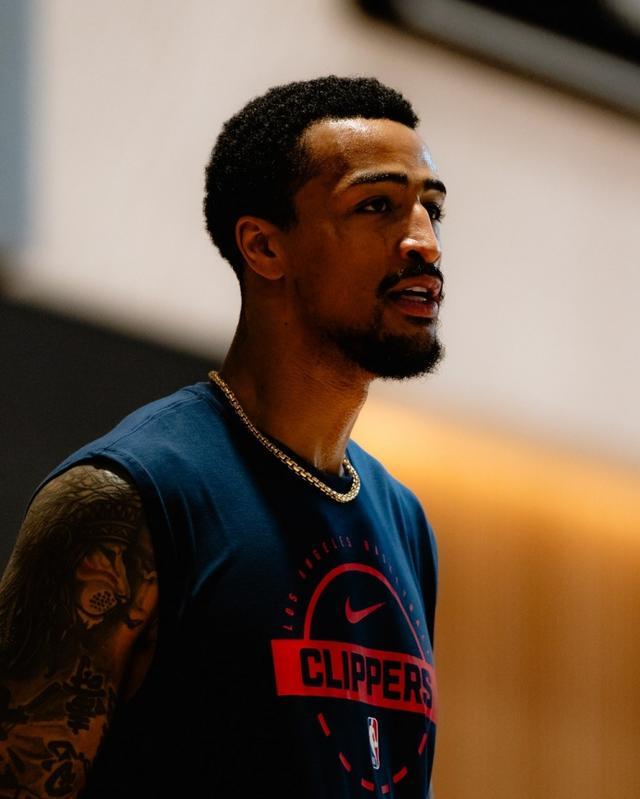 真挚的祝福！NBA官方祝约翰-科林斯28岁生日快乐！