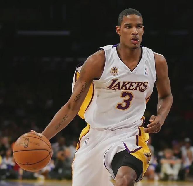 申请加入日本男篮！前湖人悍将的儿子，认真的吗...