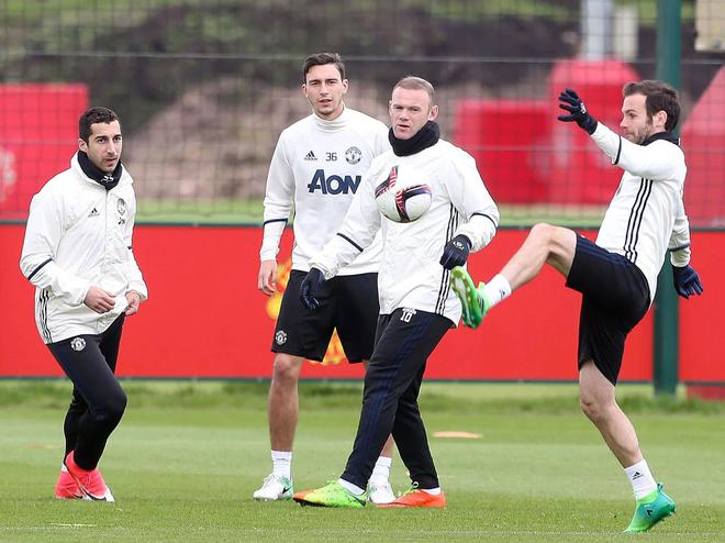 從曼聯(lián)棄將到歐冠三年兩進(jìn)決賽，姆希塔良和達(dá)米安用“行動(dòng)”反駁質(zhì)疑