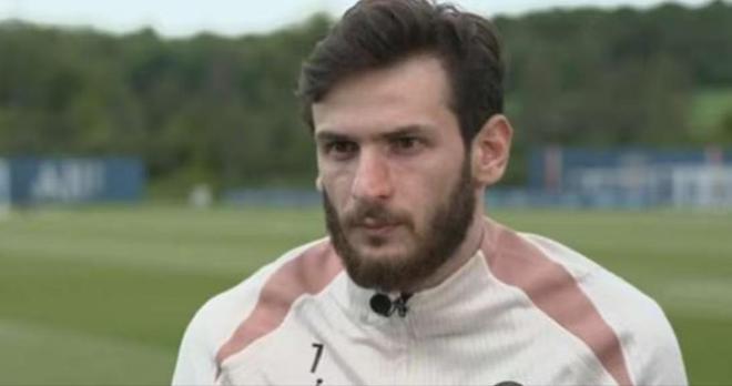 克瓦拉茨赫利亚：国米很强大，但我认为那不勒斯会赢得意甲冠军