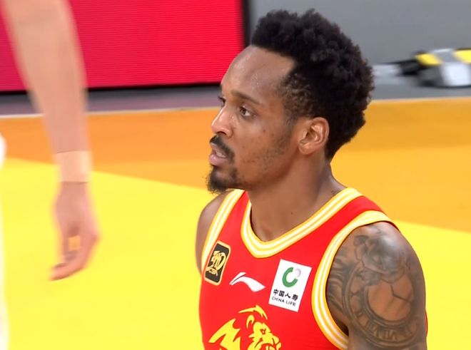 付政浩：籃協(xié)每年從CBA進(jìn)賬1億多，存款3.3億 歸化外援應自己出錢(qián)