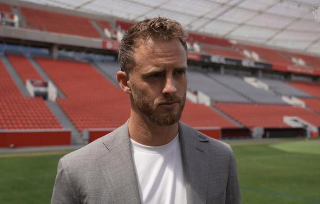 弗莱肯：目标是帮助药厂重新夺回德甲冠军，在欧冠中走得更远