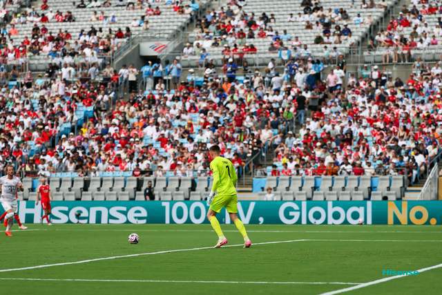 超74000人观战！德甲冠军马失前蹄，对手惊喜，近1亿奖金收入囊中