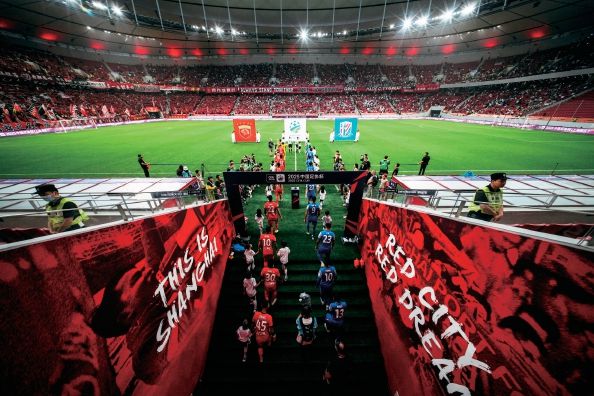 东体：中超争冠申花和蓉城希望最大，海港或掉队国安仍需修炼