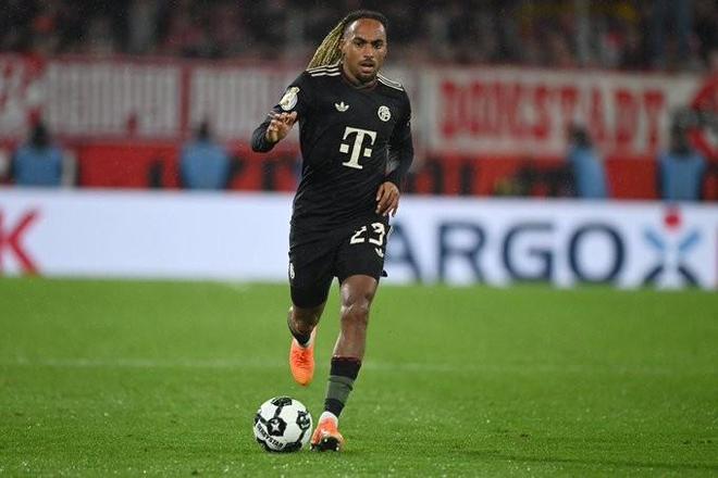 慕尼黑日?qǐng)?bào)：博埃因罕見的長(zhǎng)期胃腸疾病未能參賽，體重也減輕