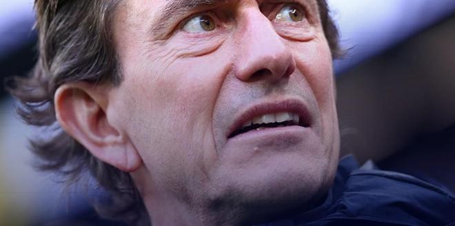 記者:弗蘭克會在周一照常出席賽前發布會,并率熱刺踢多特