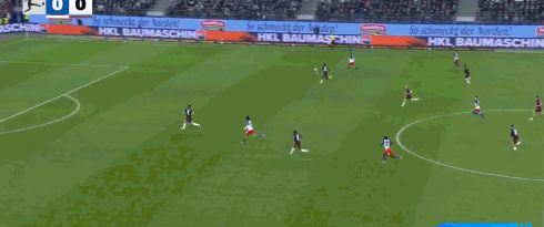 半场：汉堡1-1莱比锡，法比奥-维埃拉破门，罗慕洛脚后跟扳平