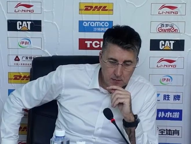 输吉林发布会！格兰直指起伏大，回应弃用李炎哲，谈门内加融入