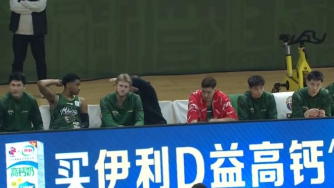 都道歉和反思了！赵柏清与郭昊文预计出战今晚与浙江的比赛！