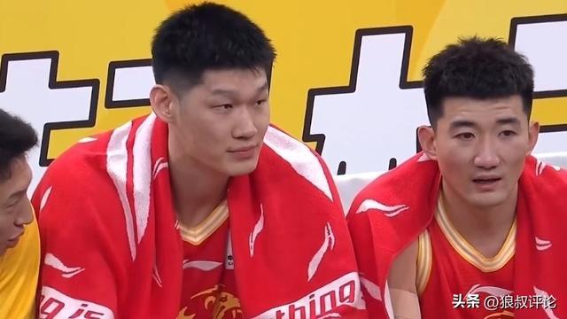 胡金秋谈伤病：我作为队长要以身作则 老队员得起到带头作用