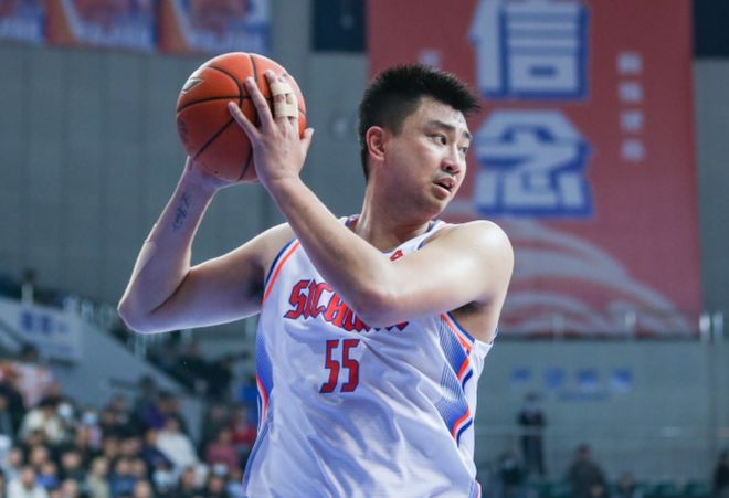 广厦明智！签回苏若禹弥补内线劣势，保障胡金秋健康！