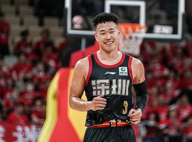 轰31分+5记三分！中国男篮29岁王牌又爆发：郭士强新爱将变神射手