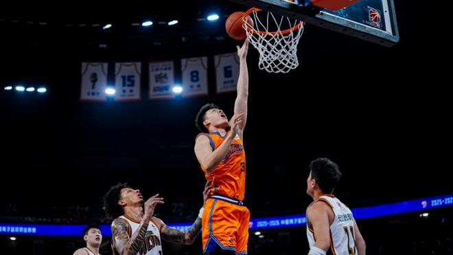 上海男篮这板凳深度，相当可以！