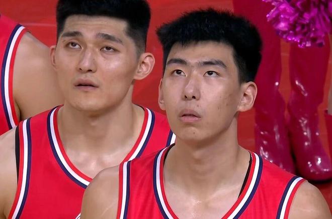 徐昕入围四大奖项名单 一奖已是囊中之物 广州球迷喊他“干杜锋”