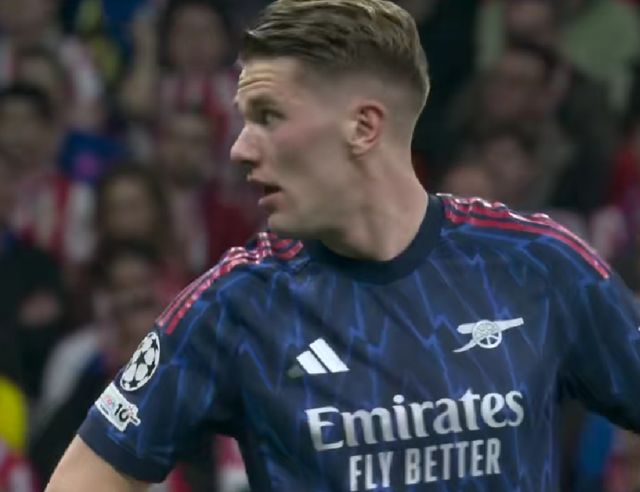 一场1-1！让阿森纳又心存幻想了：下周1-0进决赛，欧冠+英超都要