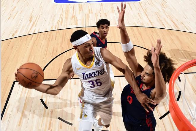 在湖人的前途不太明朗！前广东队外援搞不好还得重返CBA赛场？