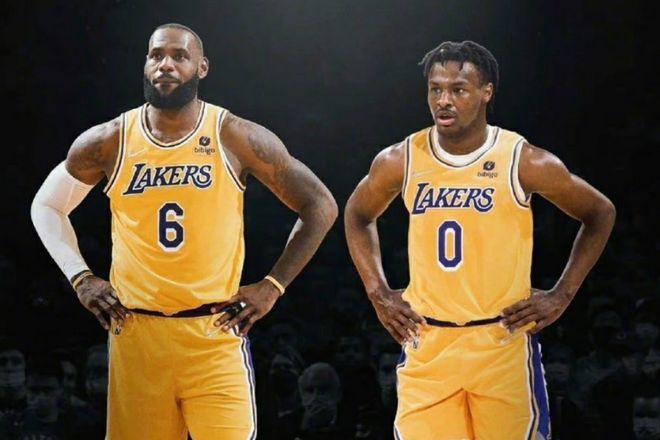 NBA历史首次父子助攻！詹姆斯14+6+8连线布朗尼中三分 官方盛赞